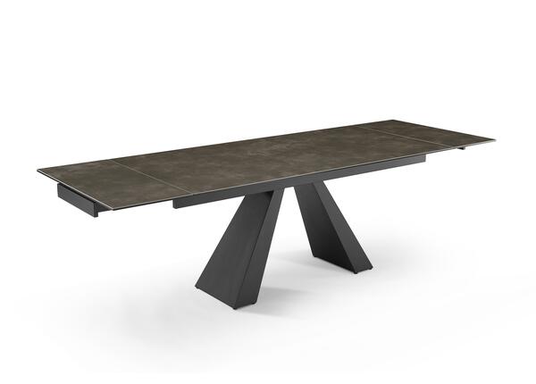 Kyono extendable table by Slide